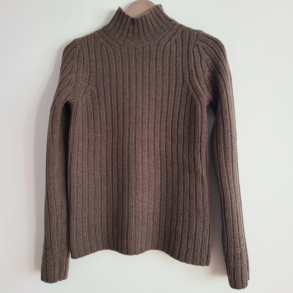 Uniqlo Ribbed Brown Wool Turtleneck Sweater size XS